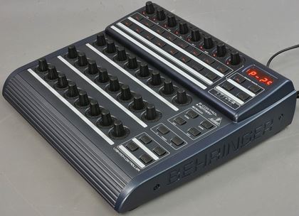 Behringer-BCR2000 B-Control Rotary USB MIDI